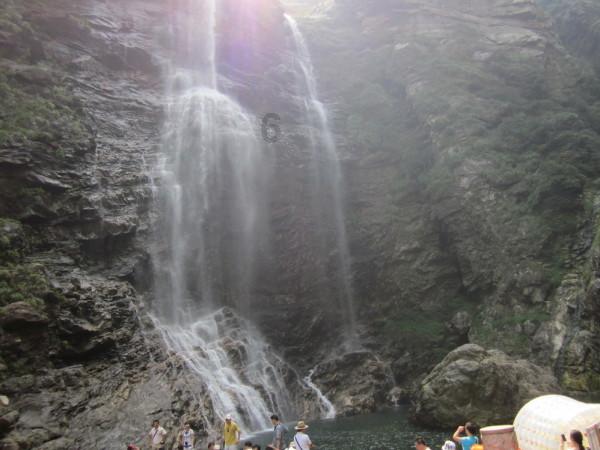 逃出上锁的现代房间4